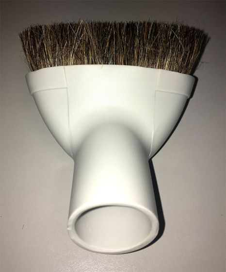 CLEANSTAR - OVAL SHAPED GREY DUSTING BRUSH - 32MM